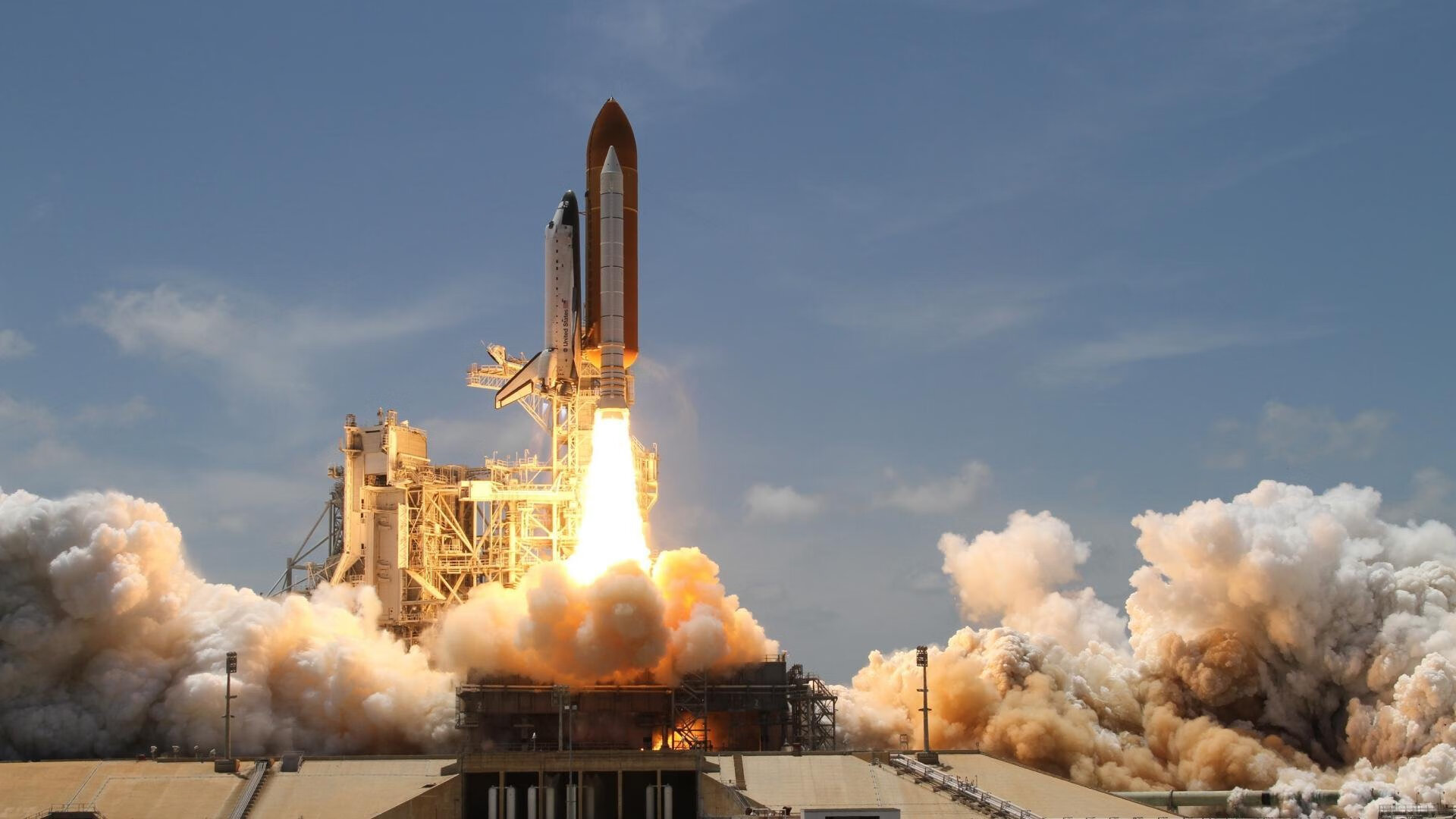 开云·体育官网APP下载-英超疯狂反击：快节奏让场面热血沸腾，英超太强